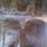 L'affresco conservato vicino all'ingresso principale: si notano al centro il Cristo Pantocratore, alla sua sinistra la Madonna, alla sua destra San Giovanni. Intorno, i quattro evangelisti raffigurati sotto forma di animali